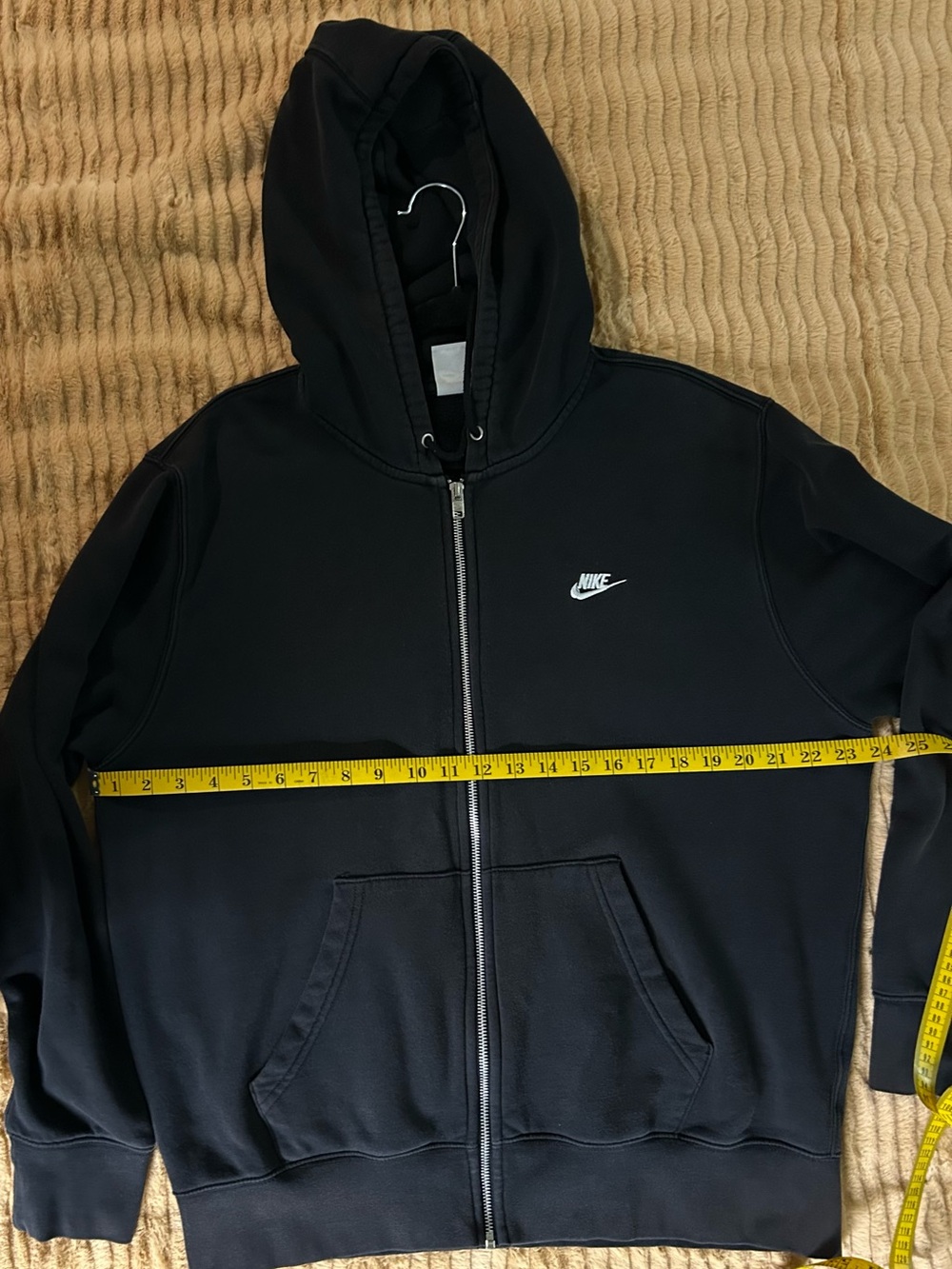 Nike Black Full-Zip Hooded Sweatshirt with White Logo - Picture 8 of 11